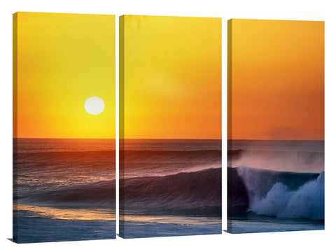 Sunset over Backdoor, north shore, Oahu, Hawaii