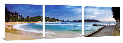 Palm Beach pool in Sydney, during the early morning light.
