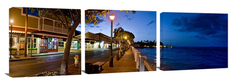 Sunrise at Front Street, Lahina on the island of Maui.