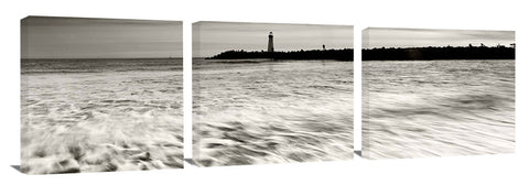 Walton_Lighthouse_bw_P