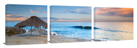 Windansea shack at La Jolla.